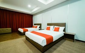 Oyo 89456 V Motel  2*